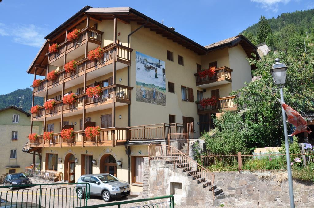 Hotel Dolomiti (Capriana)