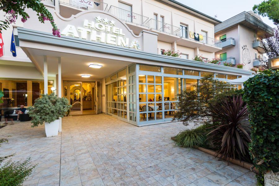 Hotel Athena (polopenze)