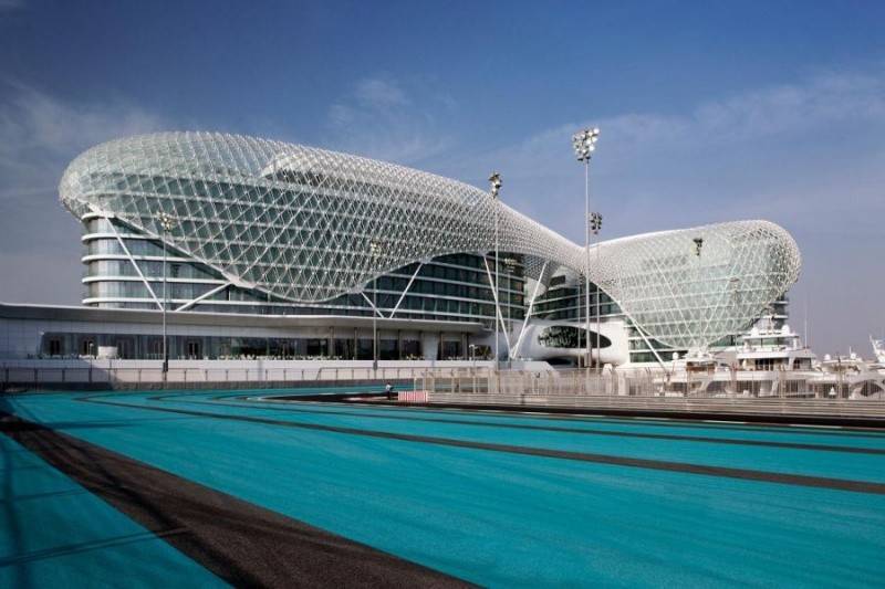 Yas Viceroy Abu Dhabi